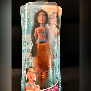 Disney Royal Shimmer Princess Pocahontas Doll.
